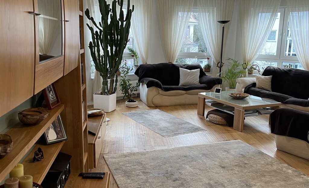 Luxuriöses, komplett möbliertes Nest für das anspruchsvolle Wohnen ! - Foto 1